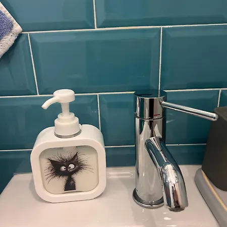 Sanja, Old Town Apartment